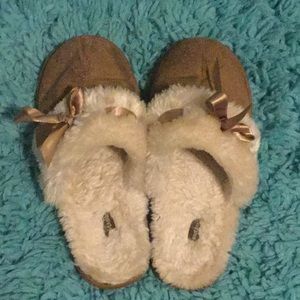 Are you cold get these slippers
